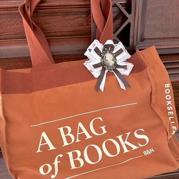 Handmade Cameo Bow Pin/Brooch For Tote Bags, Purse, Sweater Cottagecore Upcycled - Picture 4 of 11